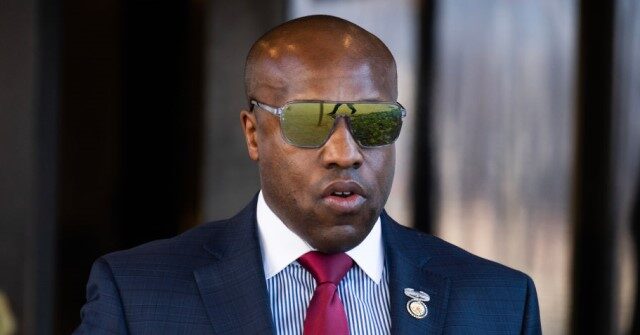 El encubrimiento de Epstein de décadas fue principalmente para ‘CEO de Hollywood’