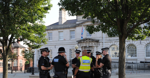 El FBI de Gran Bretaña para investigar la supuesta participación policial en las pandillas de preparación