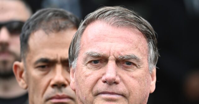 Jair Bolsonaro, afectado por cáncer, comienza sentencia de prisión de 27 años