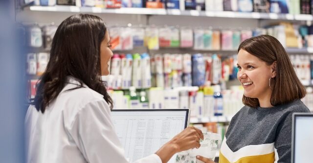 Trump llega a acuerdos con nueve empresas más para reducir los precios de los medicamentos